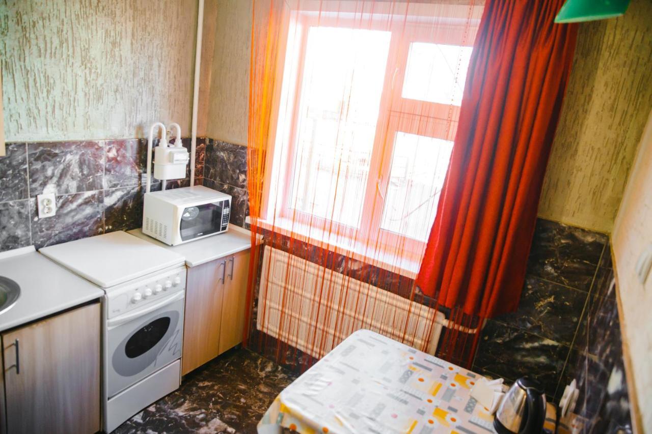 Daily rent flats Leilighet Petropavlovsk Eksteriør bilde